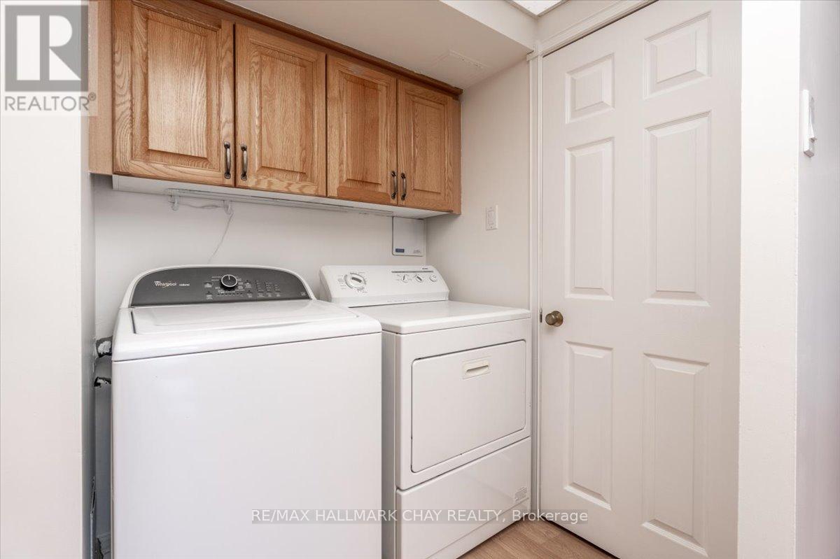 204 - 181 Collier Street, Barrie (North Shore), Ontario  L4M 5L6 - Photo 21 - S12483929