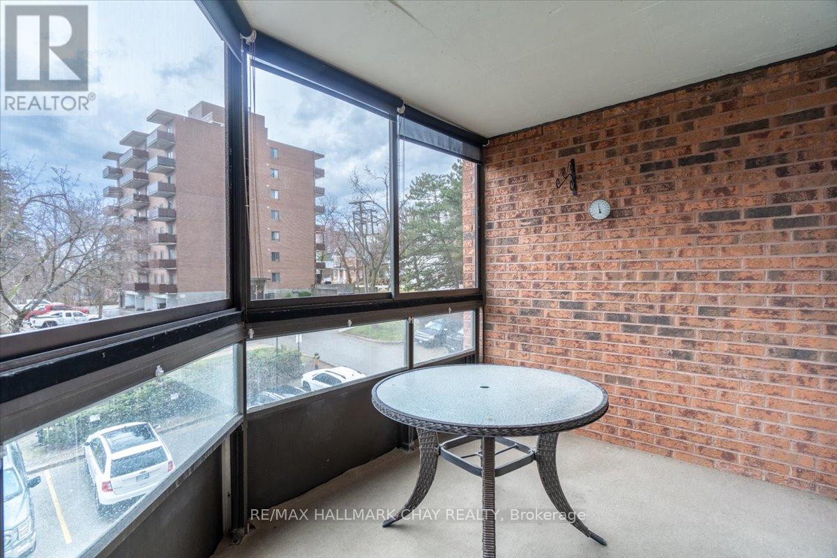 204 - 181 Collier Street, Barrie (North Shore), Ontario  L4M 5L6 - Photo 30 - S12483929