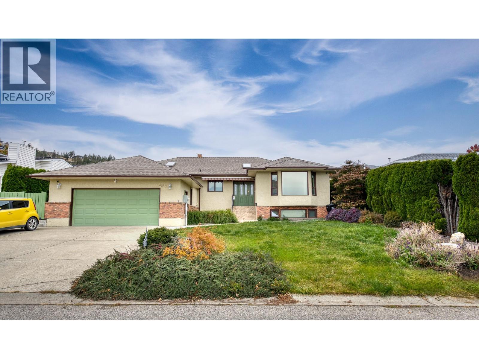 1660 Sonora Drive, Kelowna, British Columbia