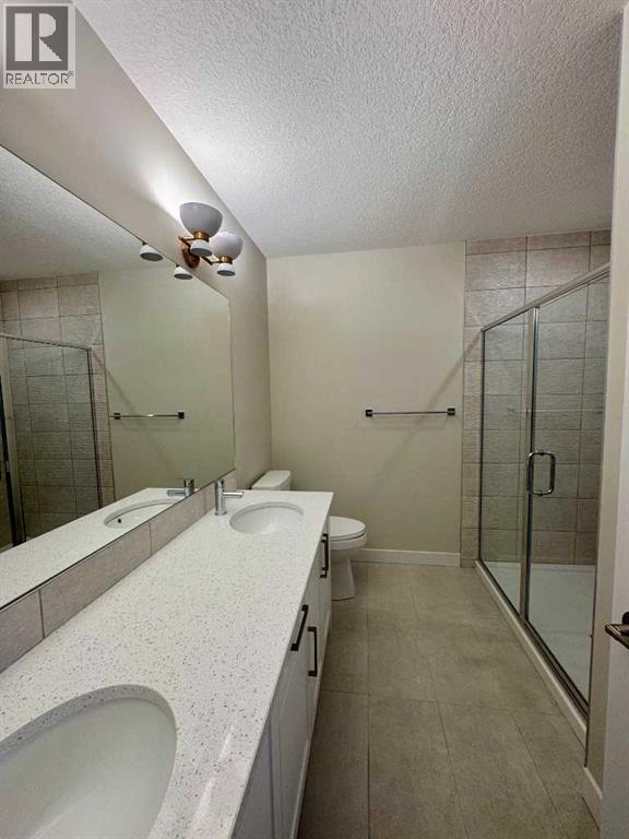 257 Waterford Way, Chestermere, Alberta  T1X 2Z9 - Photo 9 - A2208241