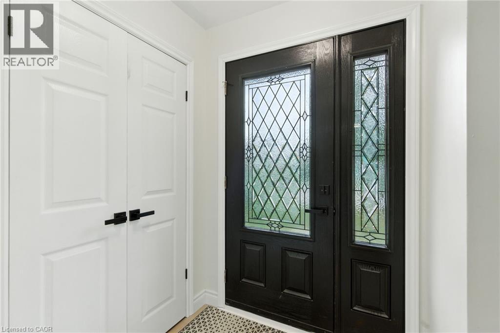 1423 Thornton Road, Burlington, Ontario  L7M 1N6 - Photo 3 - 40774004