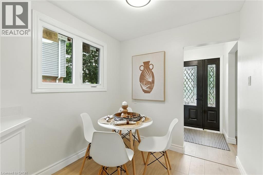 1423 Thornton Road, Burlington, Ontario  L7M 1N6 - Photo 4 - 40774004