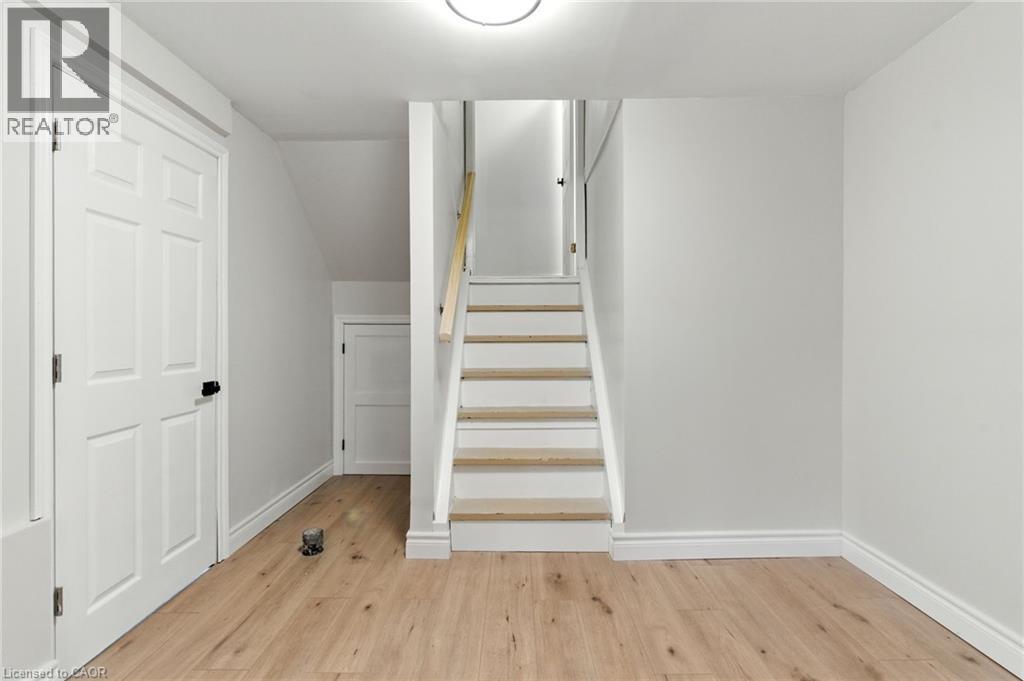 1423 Thornton Road, Burlington, Ontario  L7M 1N6 - Photo 21 - 40774004