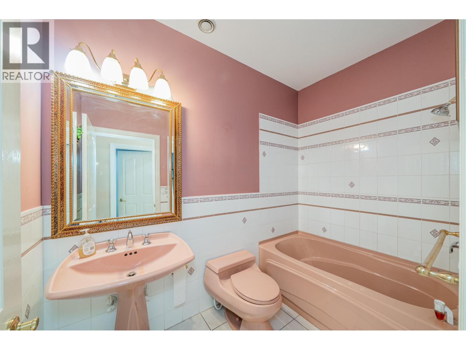 7287 Pandora Street, Burnaby, British Columbia  V5A 1B8 - Photo 15 - R3049300