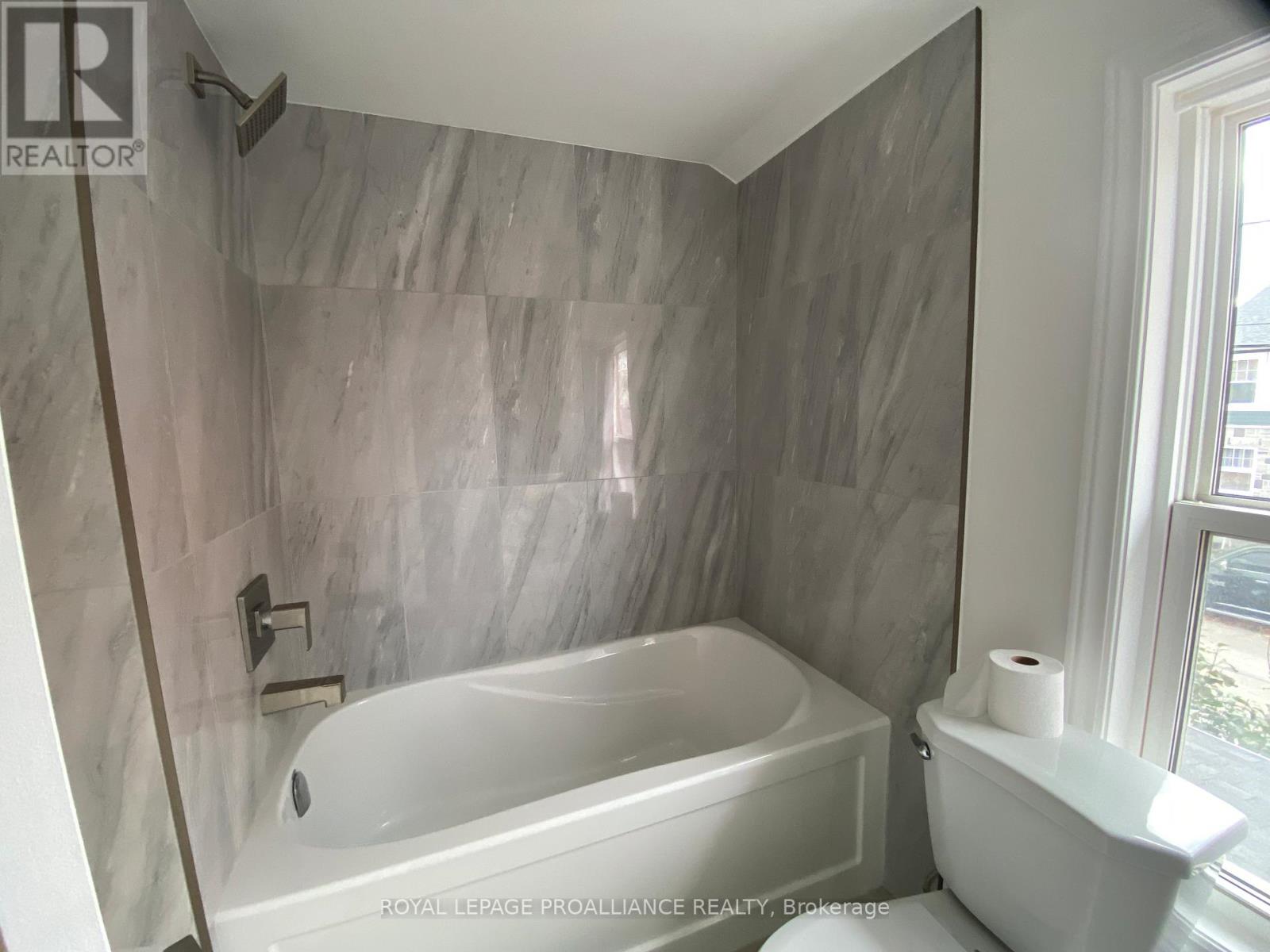 71 Buell Street, Brockville, Ontario K6V 4Y4 - Photo 19 - X12483979