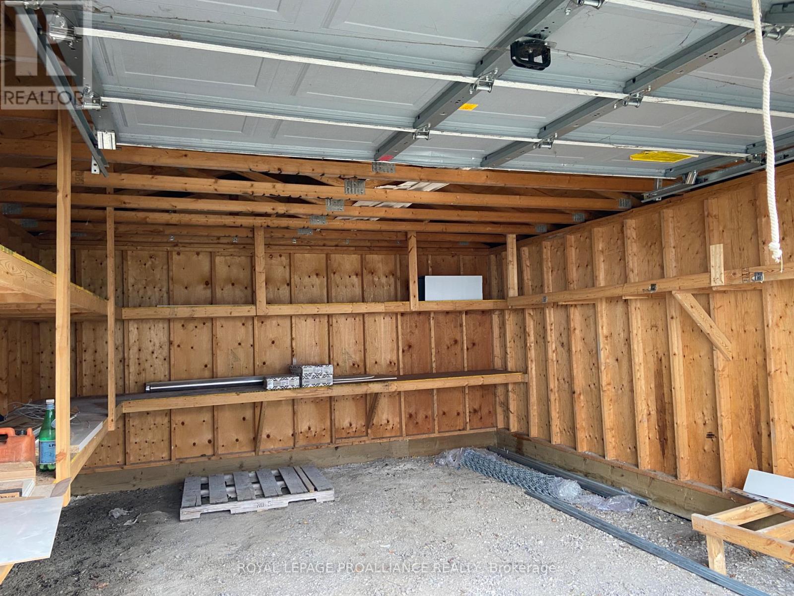 71 Buell Street, Brockville, Ontario K6V 4Y4 - Photo 27 - X12483979