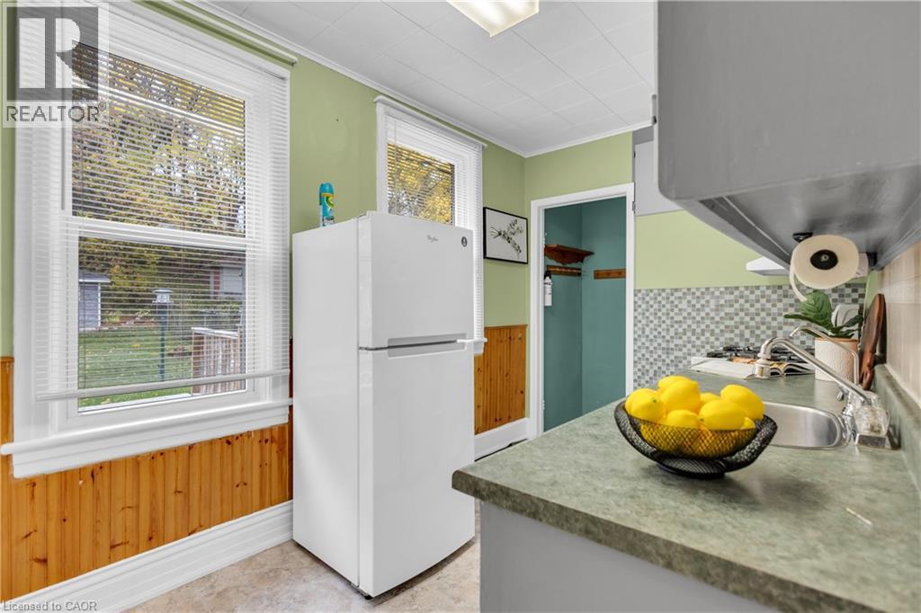 124 Elizabeth Street, Guelph, Ontario  N1E 2X3 - Photo 16 - 40782051