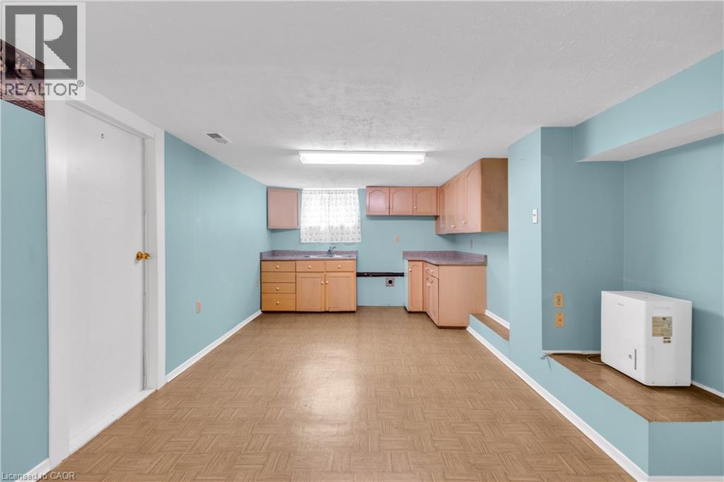 124 Elizabeth Street, Guelph, Ontario  N1E 2X3 - Photo 23 - 40782051