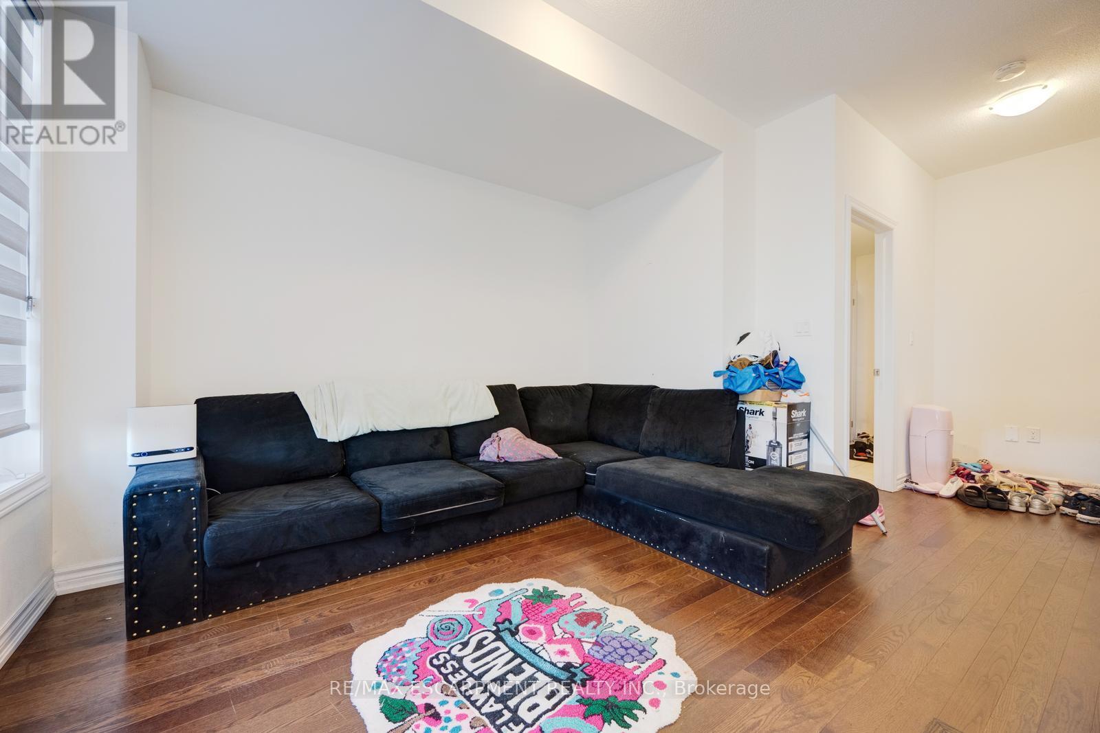 12230 Mclaughlin Road, Caledon, Ontario  L7C 4K8 - Photo 3 - W12483910