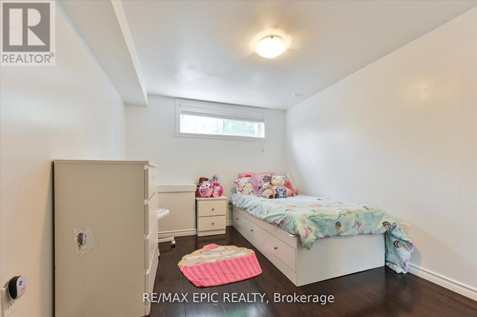 Lower - 2683 Truscott Drive, Mississauga, Ontario  L5J 2B6 - Photo 10 - W12483930