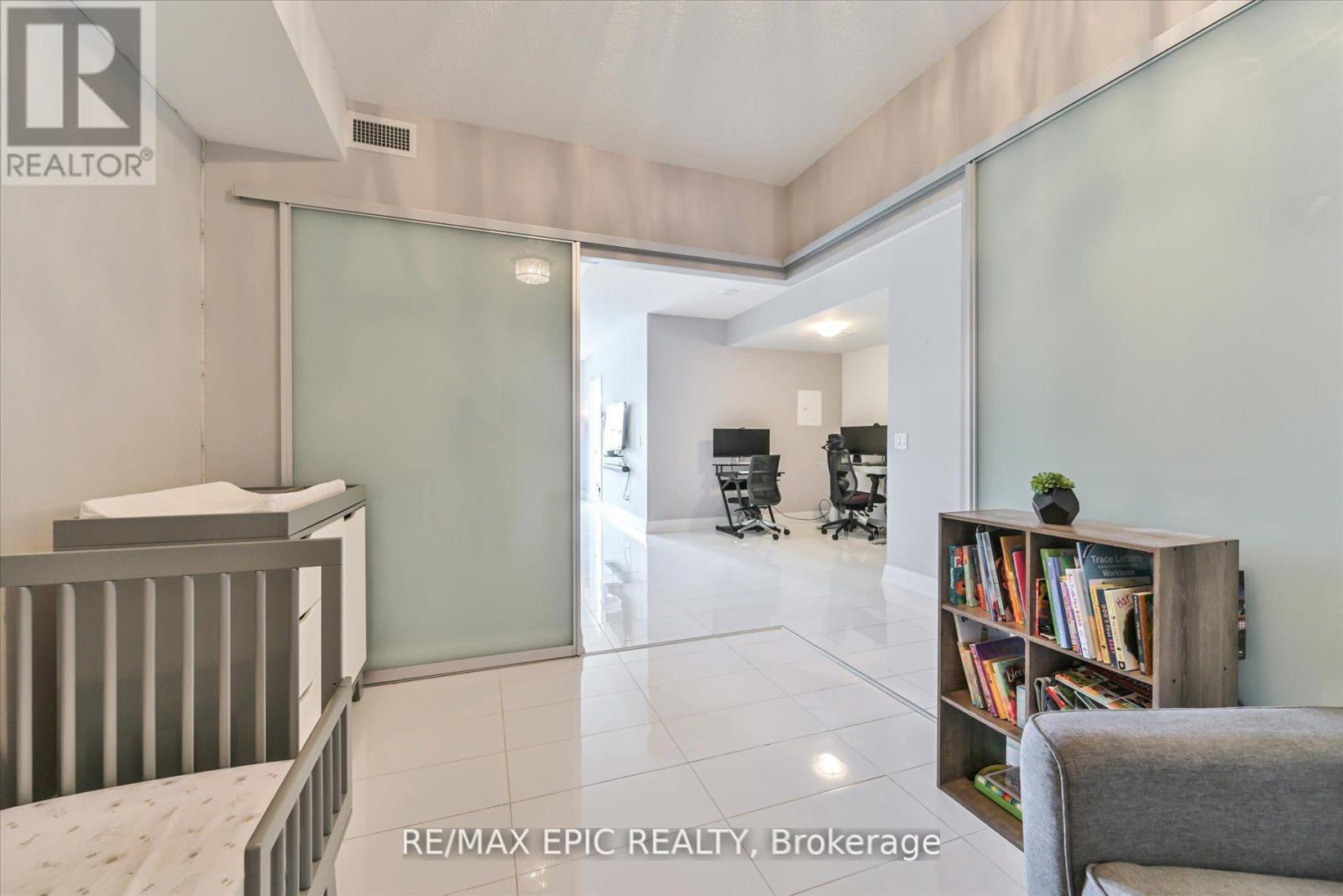 204 - 16 Mcadam Avenue, Toronto, Ontario  M6A 0B9 - Photo 17 - W12483937