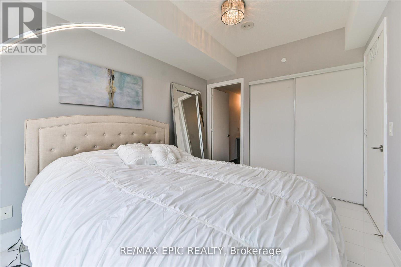 204 - 16 Mcadam Avenue, Toronto, Ontario  M6A 0B9 - Photo 20 - W12483937