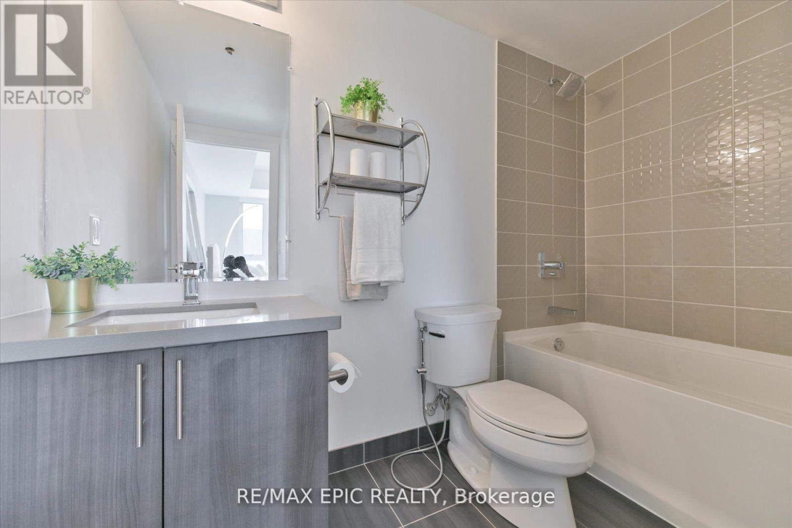 204 - 16 Mcadam Avenue, Toronto, Ontario  M6A 0B9 - Photo 21 - W12483937
