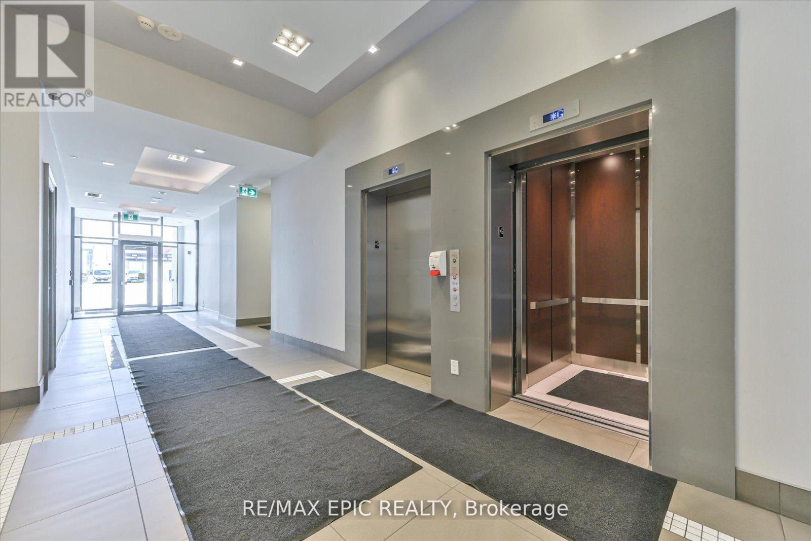 204 - 16 Mcadam Avenue, Toronto, Ontario  M6A 0B9 - Photo 4 - W12483937