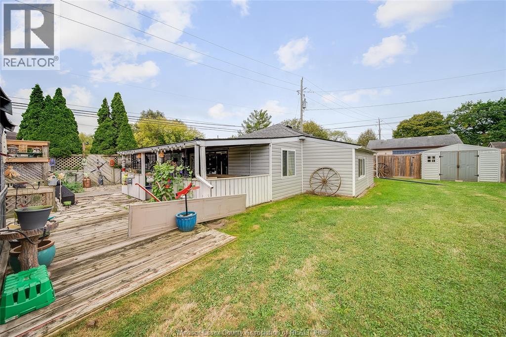 1897 Buckingham, Windsor, Ontario  N8T 2A7 - Photo 38 - 25027274