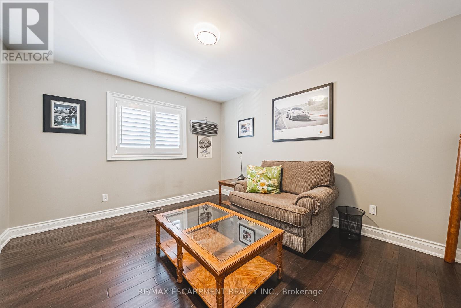 67 Alma Street, Hamilton, Ontario  L9H 2E3 - Photo 17 - X12478371