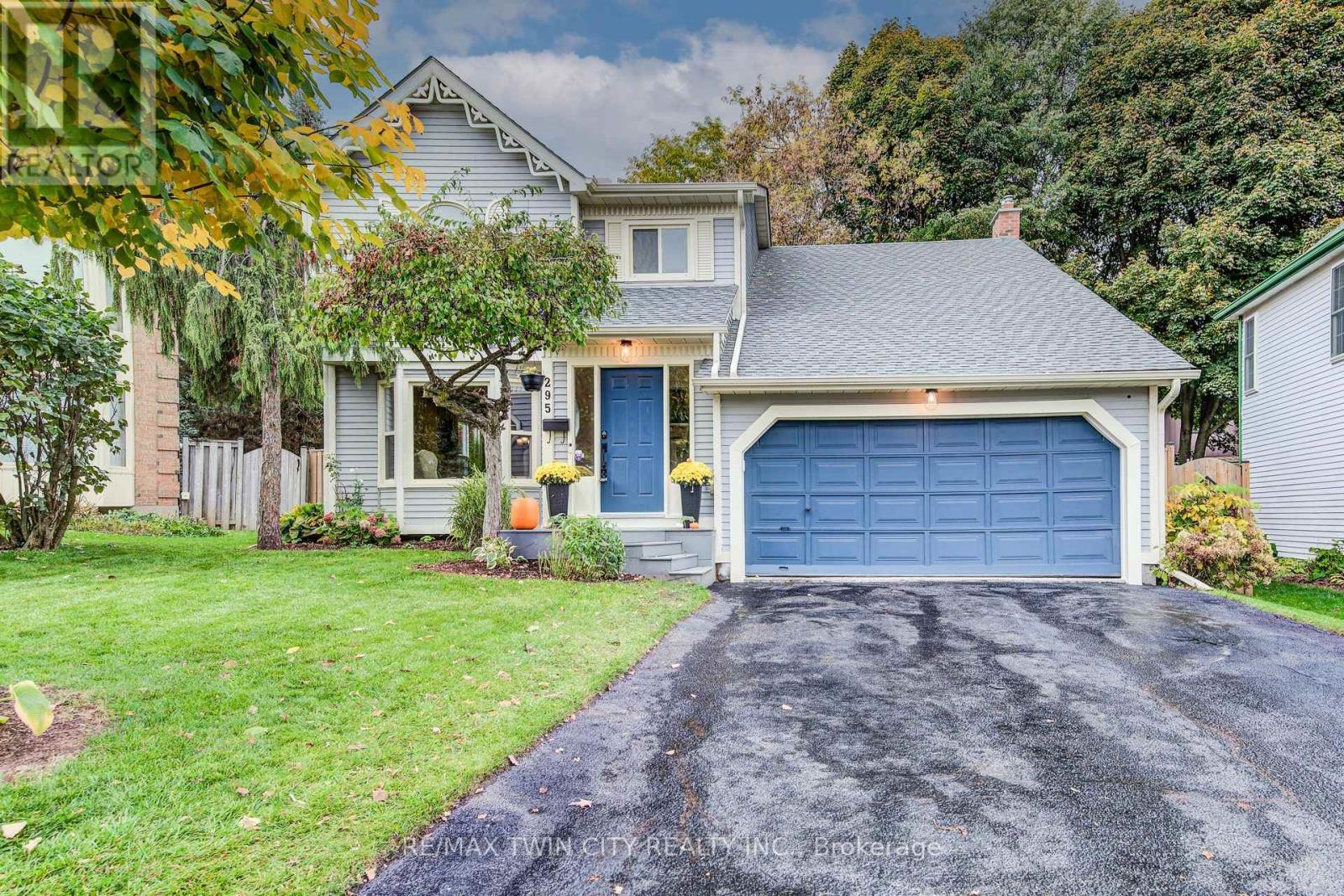 295 WILTSHIRE PLACE, Waterloo, Ontario