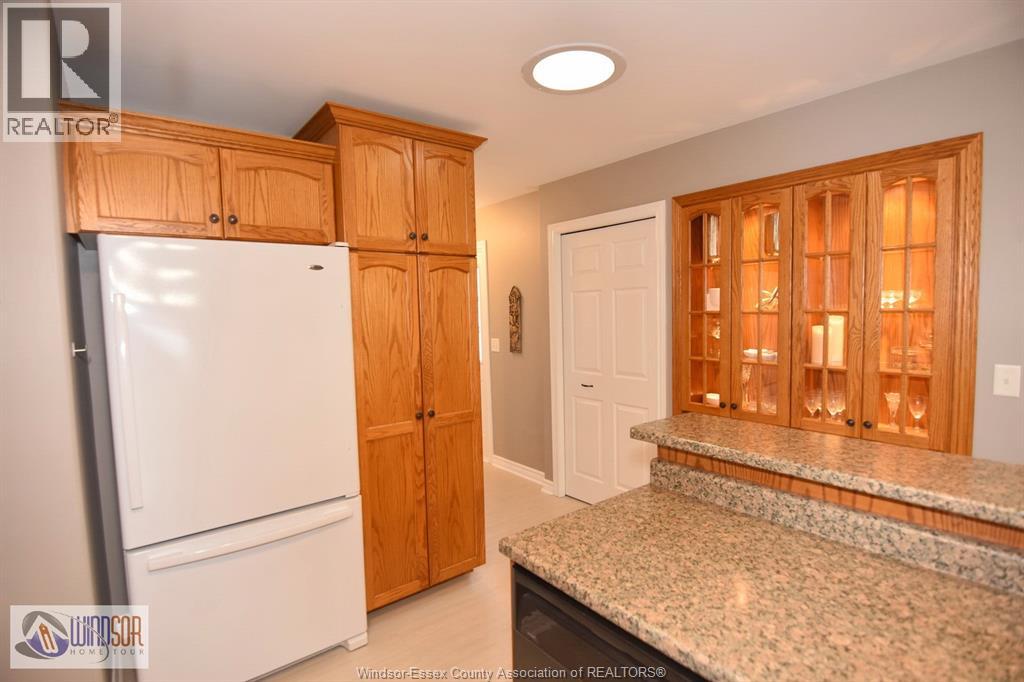 387 Millstone Lane, Belle River, Ontario  N8L 0P4 - Photo 16 - 25027275