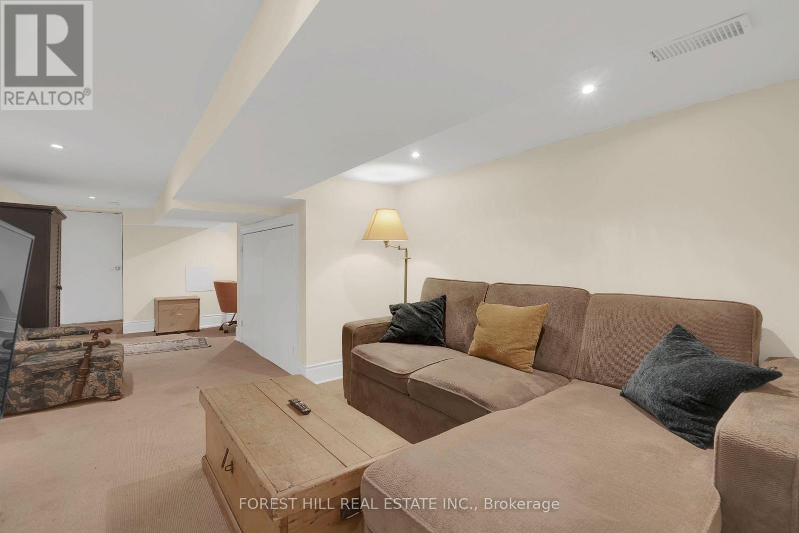 169 Rushton Road, Toronto, Ontario  M6G 3H9 - Photo 16 - C12483961