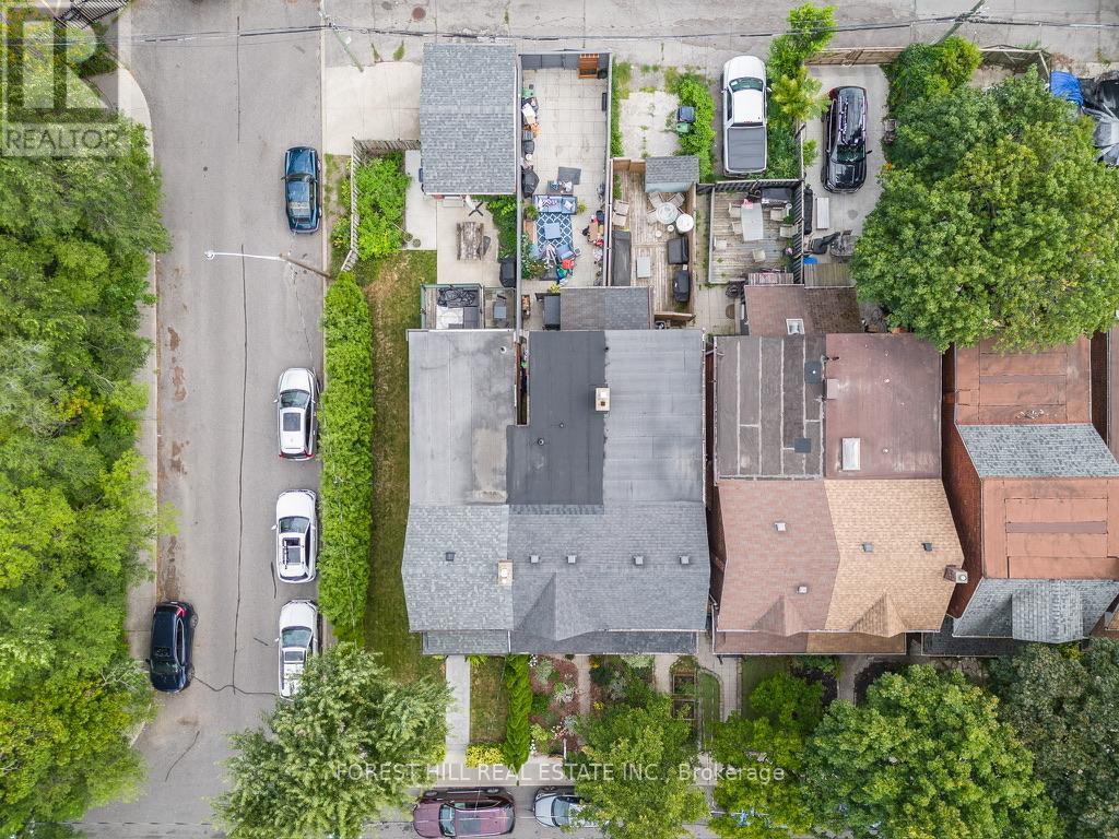 169 Rushton Road, Toronto, Ontario  M6G 3H9 - Photo 23 - C12483961