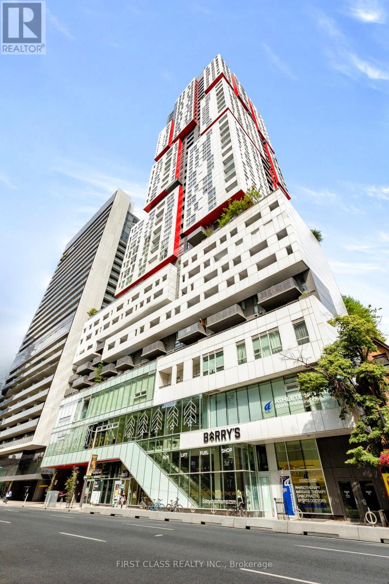 2408 - 318 RICHMOND STREET, Toronto, Ontario