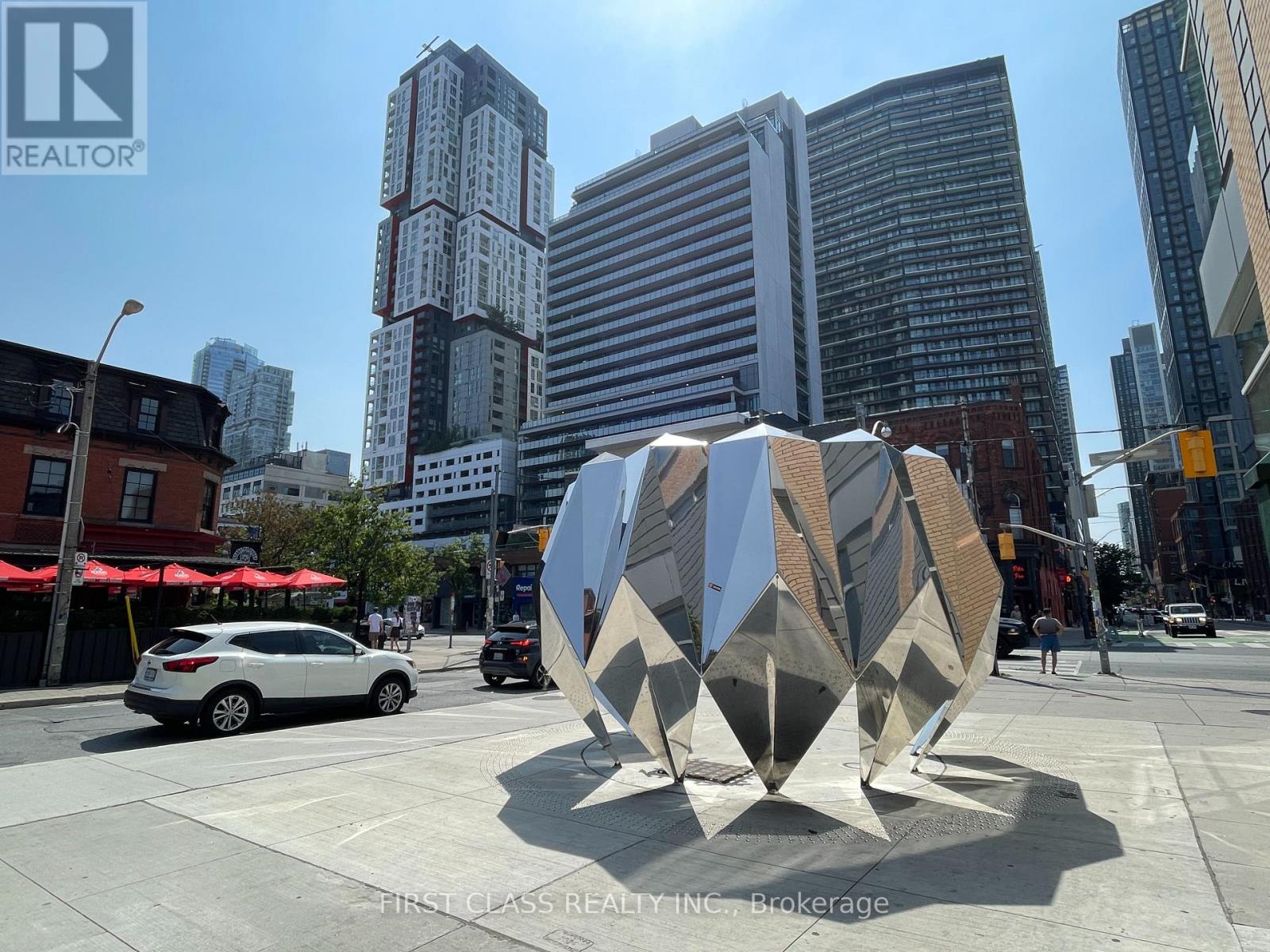 2408 - 318 Richmond Street, Toronto, Ontario  M5V 1X2 - Photo 31 - C12483972