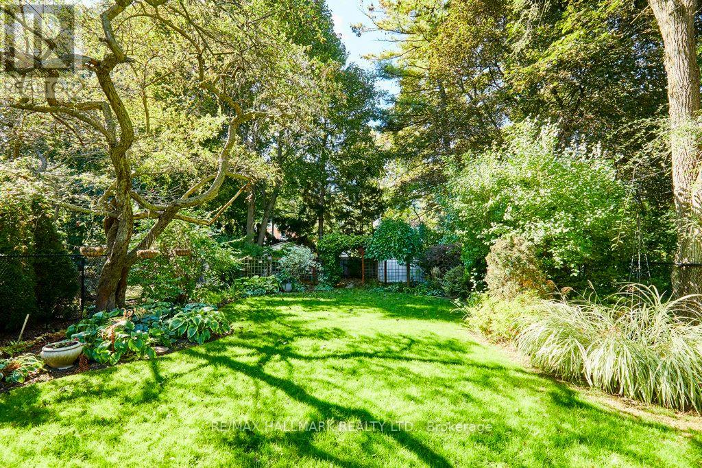 106 Kimbark Boulevard, Toronto, Ontario  M5N 2Y2 - Photo 41 - C12483977