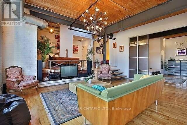 404 - 426 Queen Street E, Toronto, Ontario  M5A 1T4 - Photo 2 - C12483981
