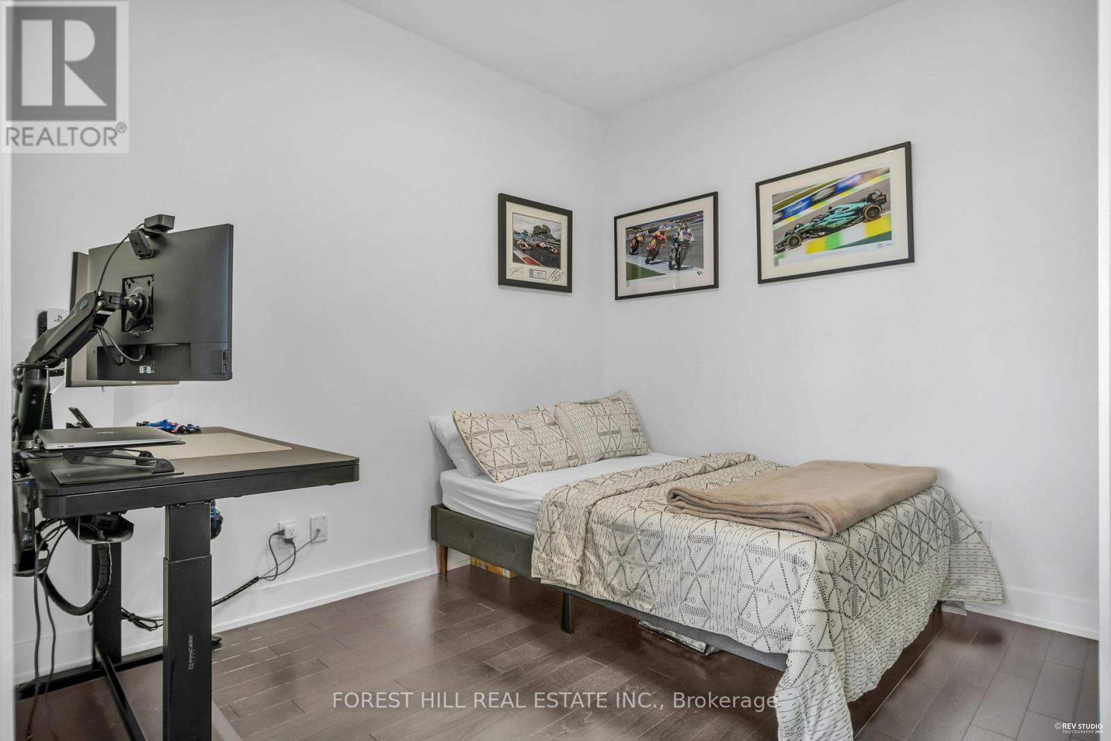 1403 - 181 Bedford Road, Toronto, Ontario  M5R 0C2 - Photo 6 - C12483988