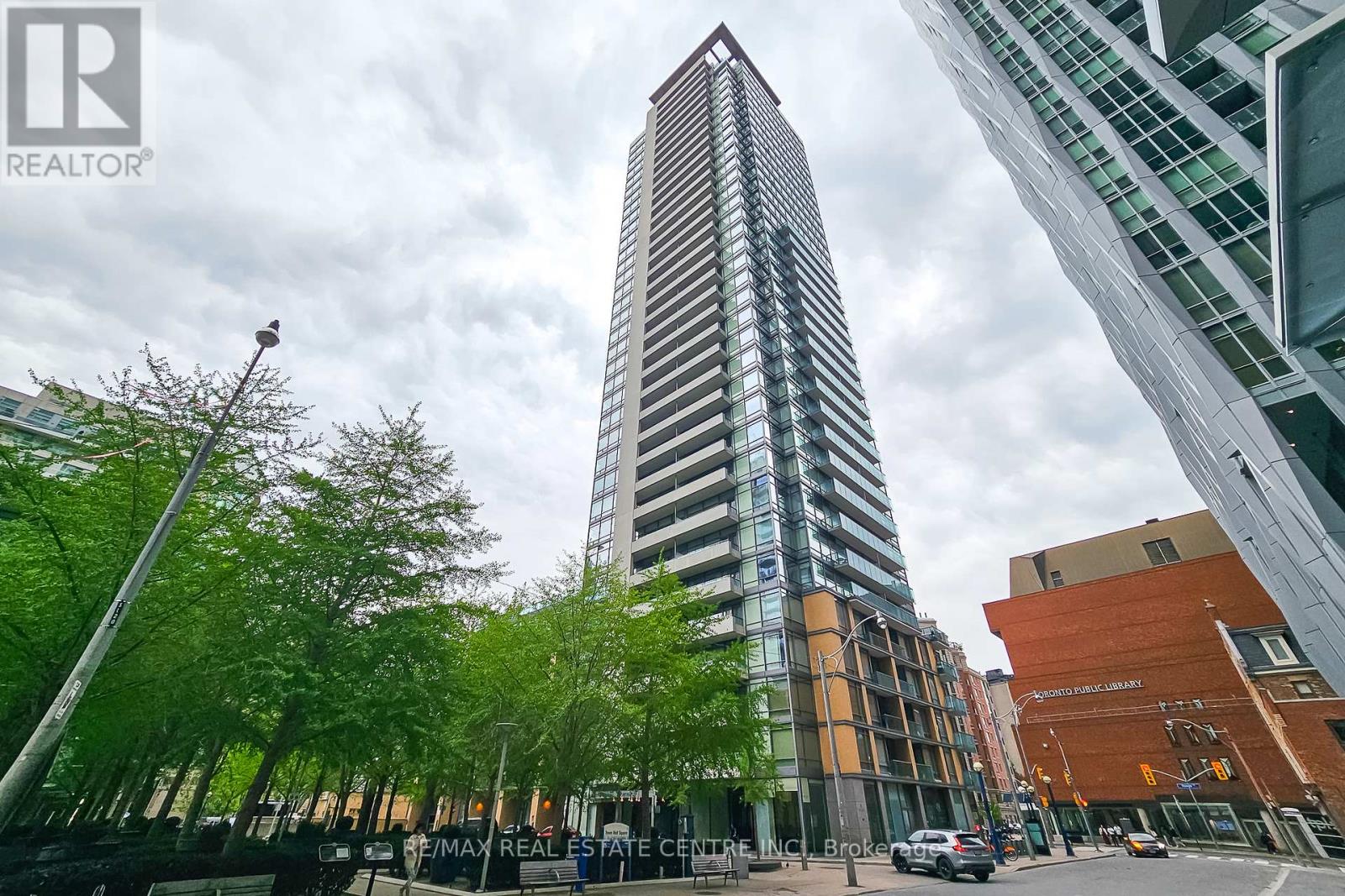 3106 - 18 YORKVILLE AVENUE, Toronto, Ontario