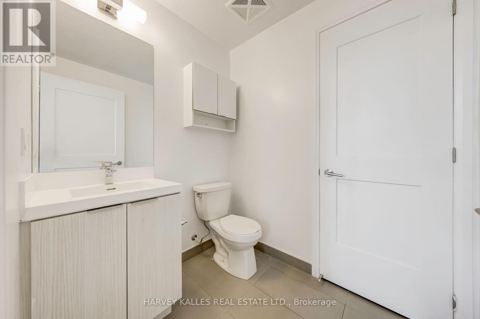 Th110 - 25 Holly Street, Toronto, Ontario  M4S 0E3 - Photo 3 - C12484009