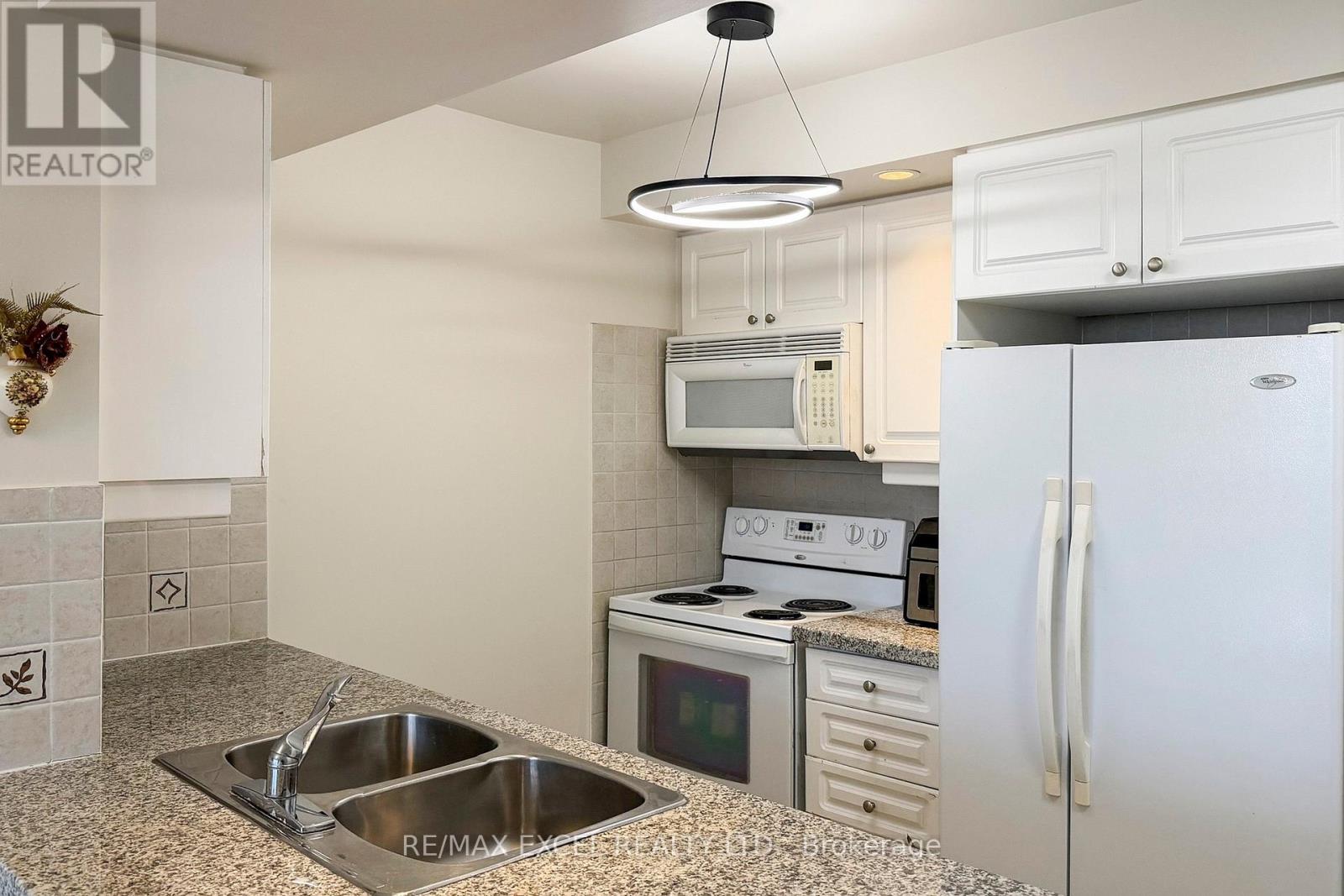 814 - 10 Northtown Way, Toronto, Ontario  M2N 7L4 - Photo 15 - C12484053