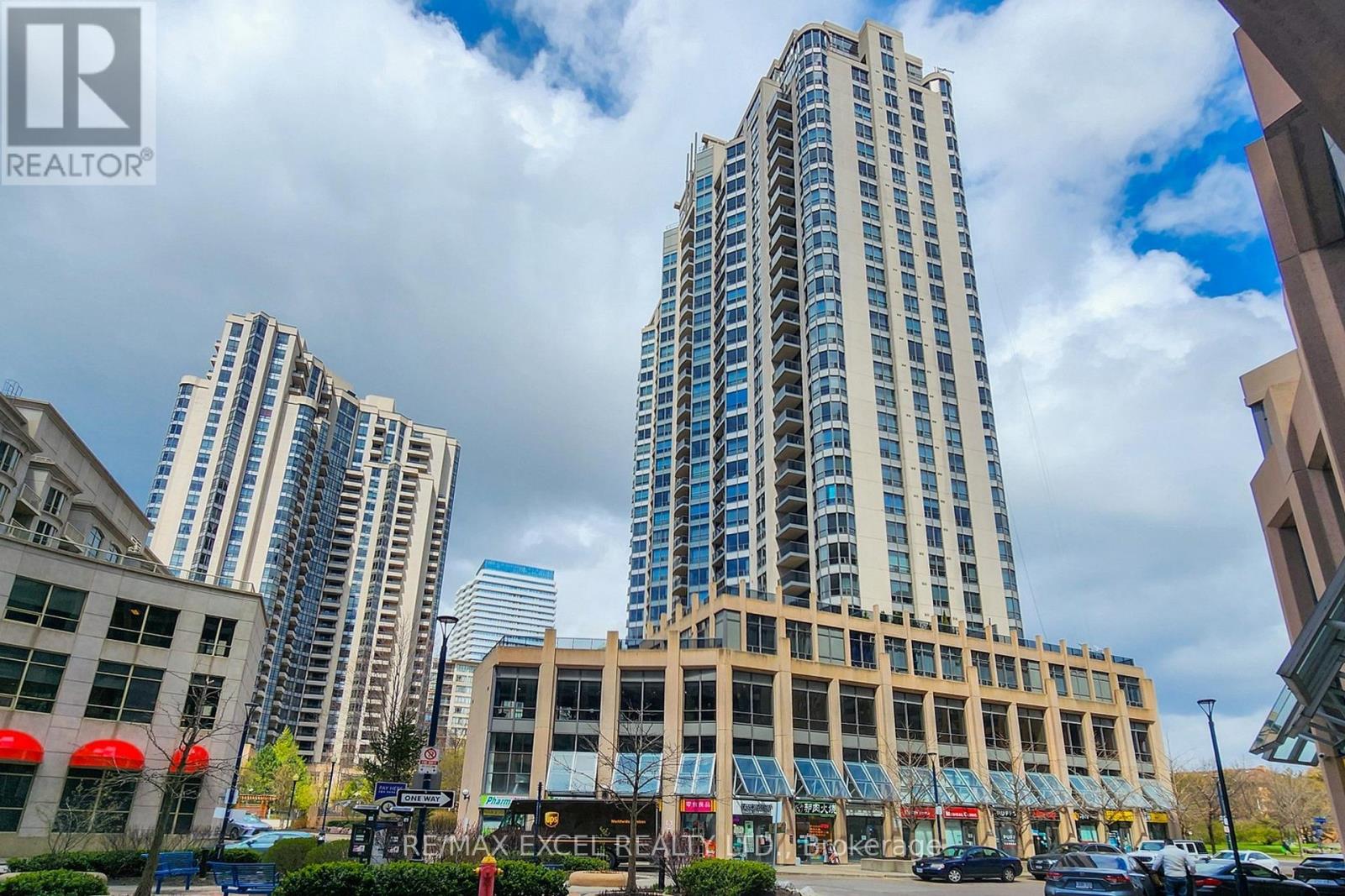 814 - 10 Northtown Way, Toronto, Ontario  M2N 7L4 - Photo 2 - C12484053