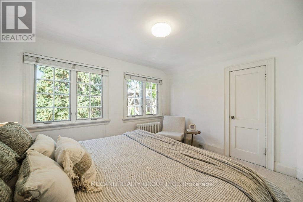 17 Donegall Drive, Toronto, Ontario  M4G 3G6 - Photo 18 - C12484078