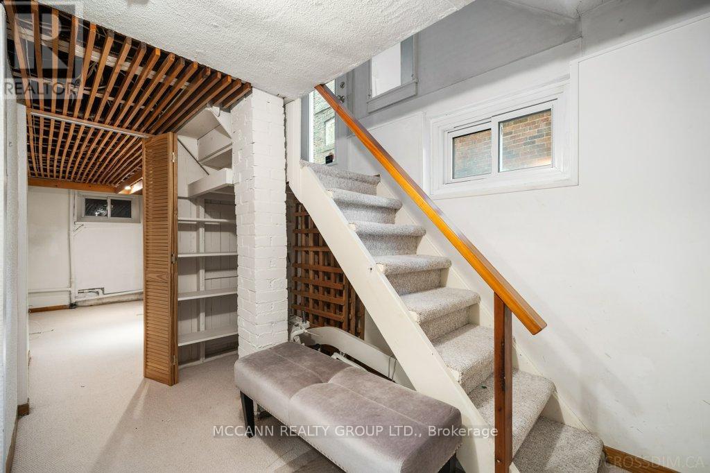 17 Donegall Drive, Toronto, Ontario  M4G 3G6 - Photo 22 - C12484078