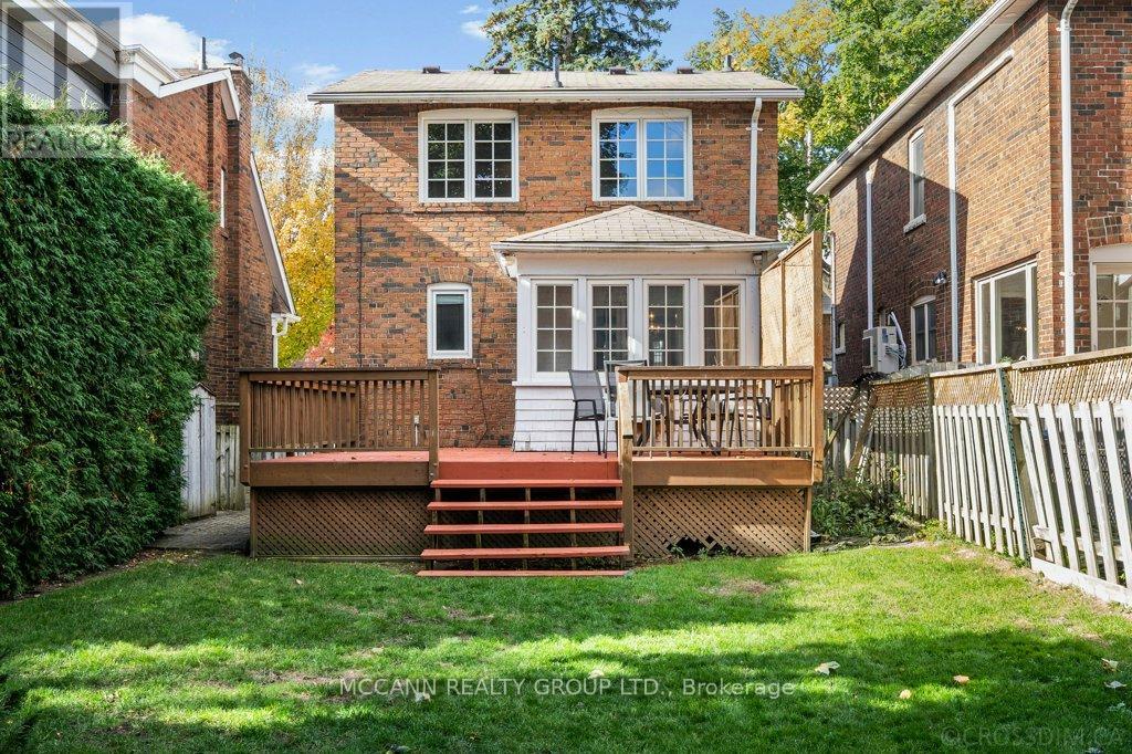 17 Donegall Drive, Toronto, Ontario  M4G 3G6 - Photo 28 - C12484078