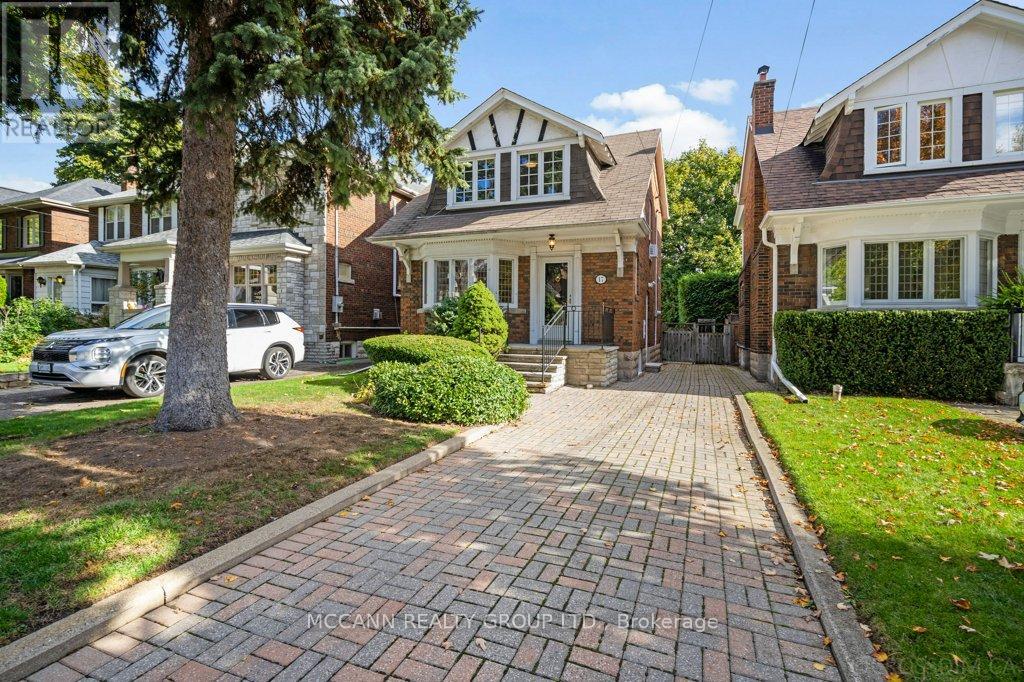 17 Donegall Drive, Toronto, Ontario  M4G 3G6 - Photo 3 - C12484078