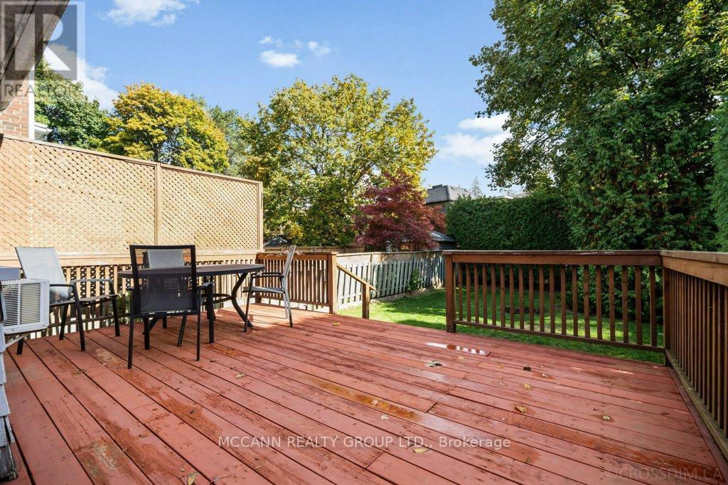 17 Donegall Drive, Toronto, Ontario  M4G 3G6 - Photo 32 - C12484078