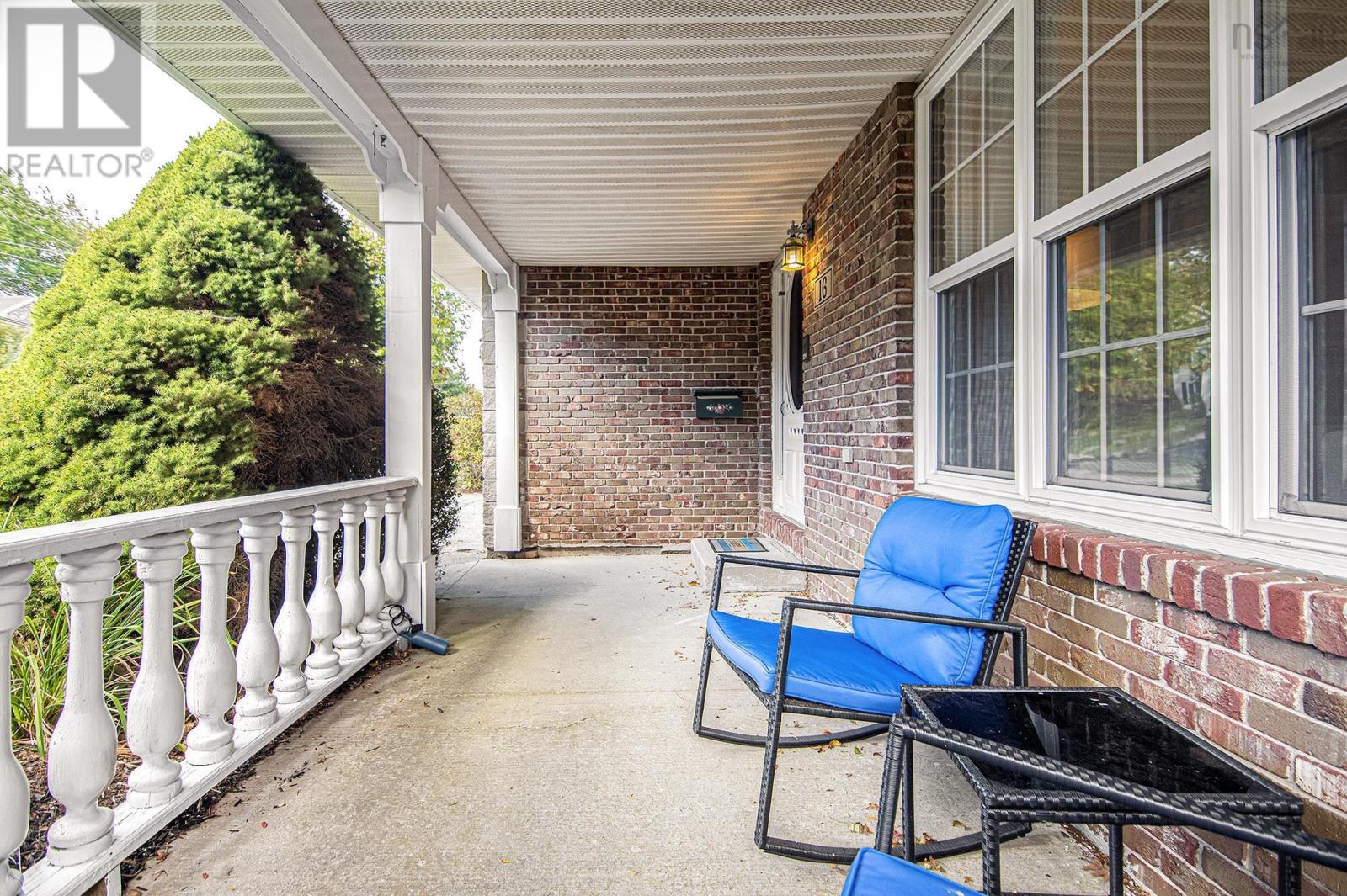 16 Mountain Ash Court, Dartmouth, Nova Scotia  B2Y 4J8 - Photo 2 - 202525723