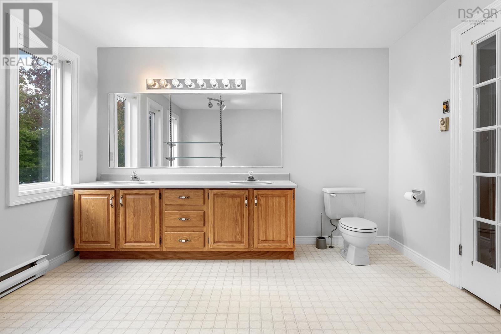 16 Mountain Ash Court, Dartmouth, Nova Scotia  B2Y 4J8 - Photo 30 - 202525723