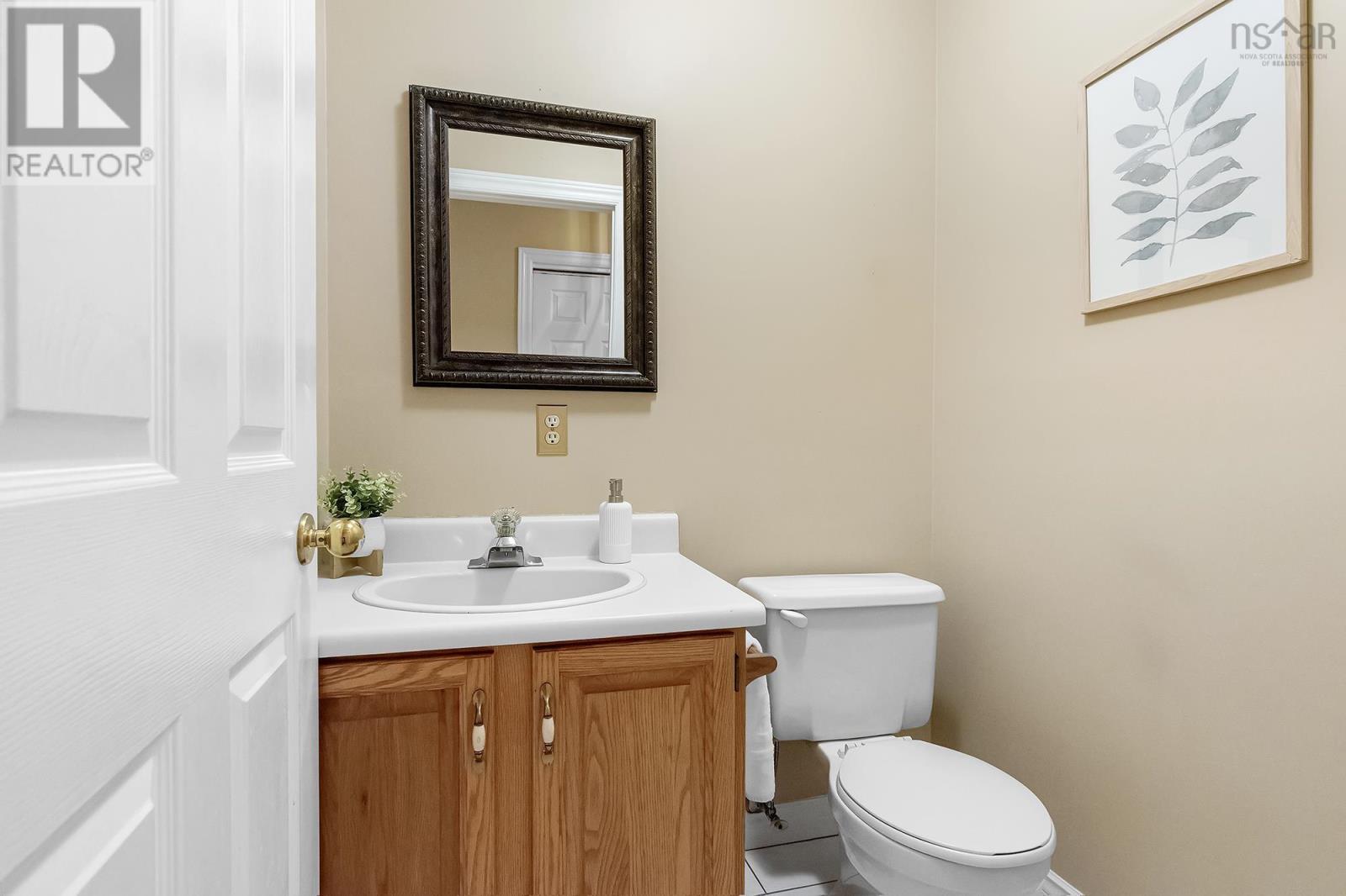 16 Mountain Ash Court, Dartmouth, Nova Scotia  B2Y 4J8 - Photo 17 - 202525723