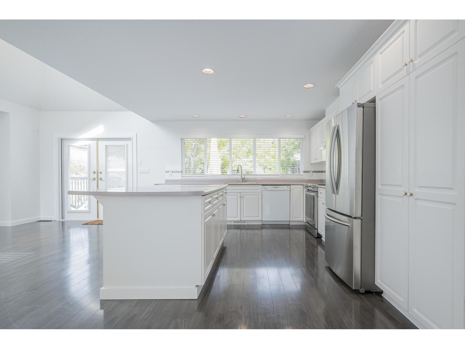 21115 43a Avenue, Langley, British Columbia  V3A 8L8 - Photo 8 - R3061916