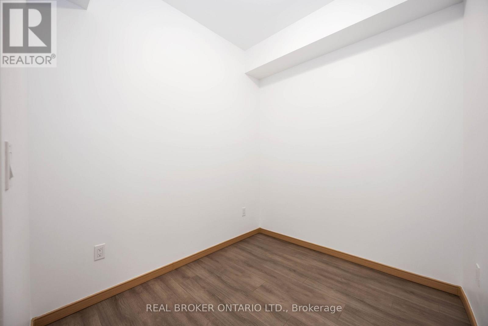 D205 - 200 Chester Le Boulevard, Toronto, Ontario  M1W 0A9 - Photo 10 - E12483978