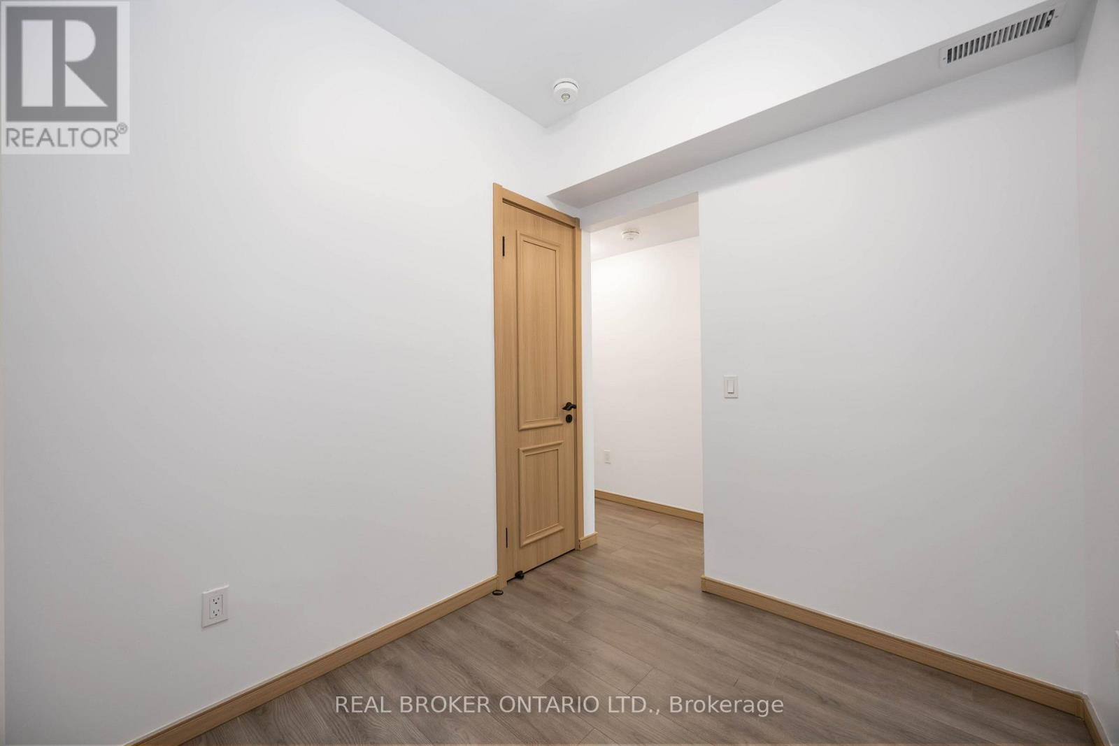 D205 - 200 Chester Le Boulevard, Toronto, Ontario  M1W 0A9 - Photo 11 - E12483978