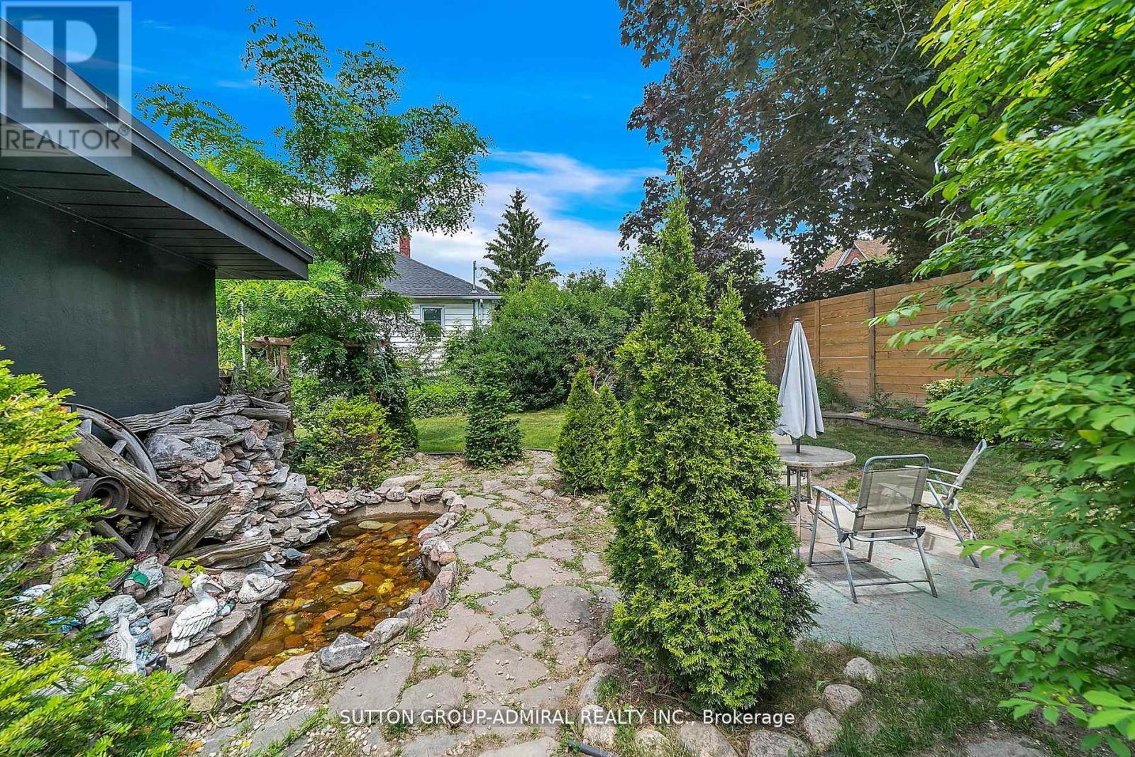 212 St Peter Street, Whitby, Ontario  L1N 1J3 - Photo 36 - E12484006