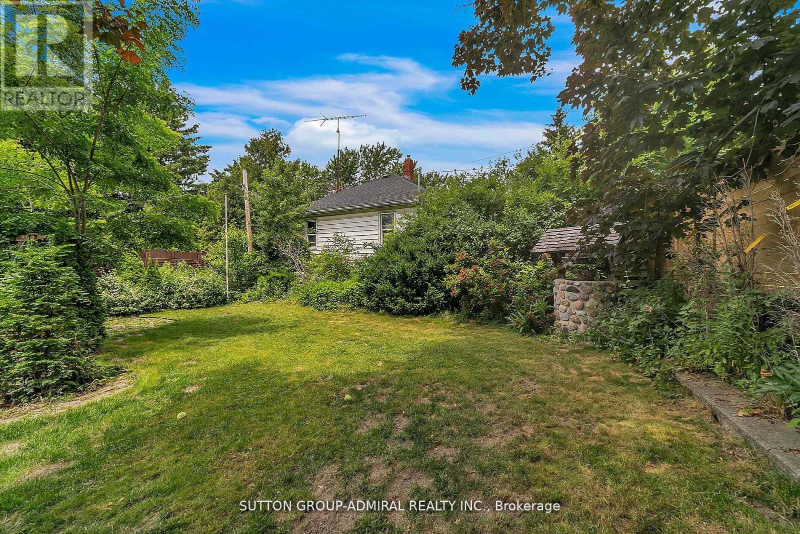 212 St Peter Street, Whitby, Ontario  L1N 1J3 - Photo 37 - E12484006
