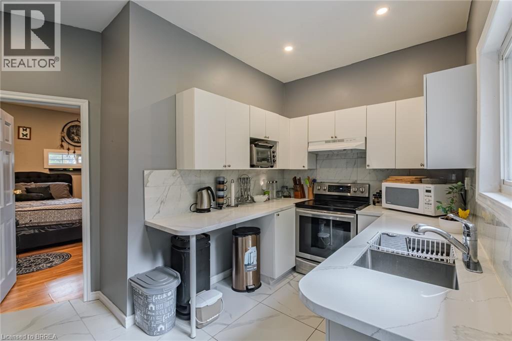2104 Governors Road, Hamilton, Ontario  L0R 1J0 - Photo 14 - 40782445