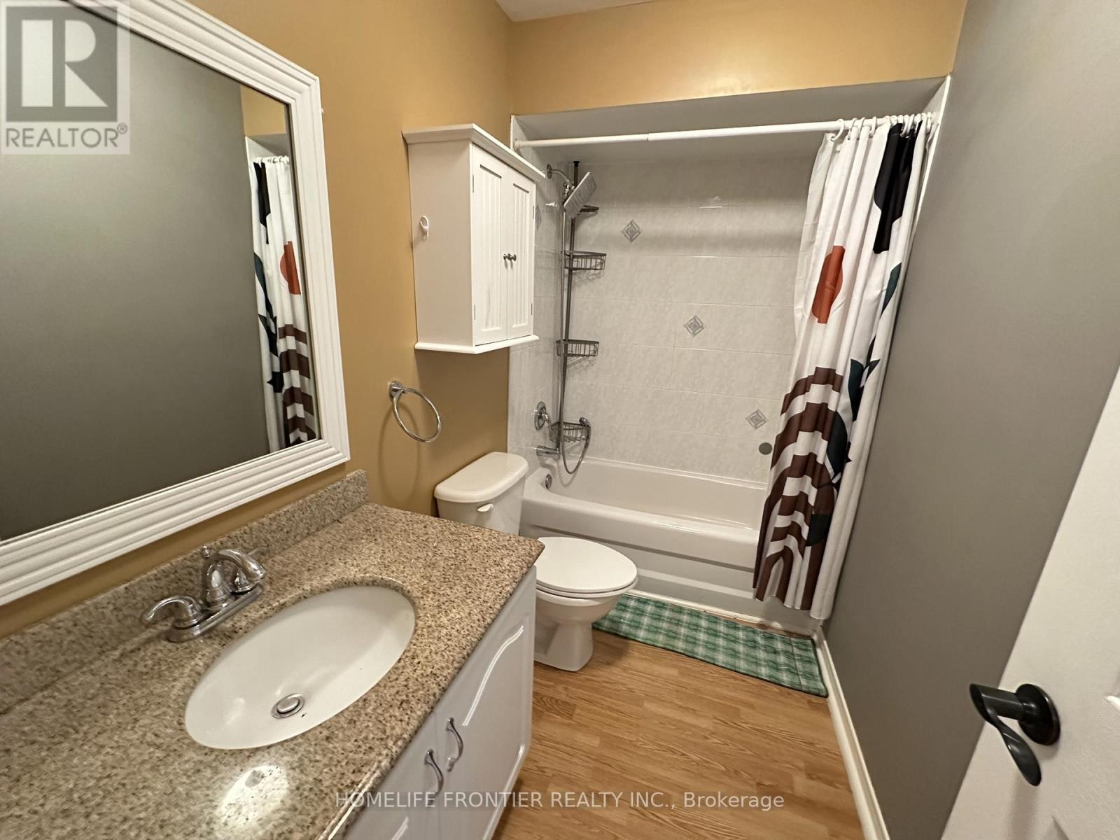 Main - 53 Hattie Court, Georgina, Ontario  L4P 3Z8 - Photo 11 - N12483997