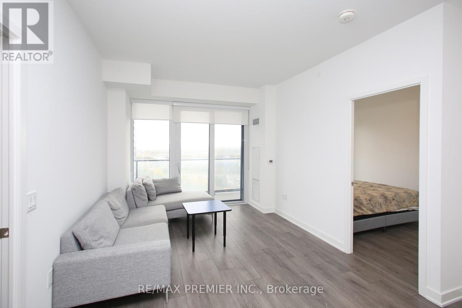 1210 - 95 Oneida Crescent, Richmond Hill, Ontario  L4B 0H5 - Photo 7 - N12484023