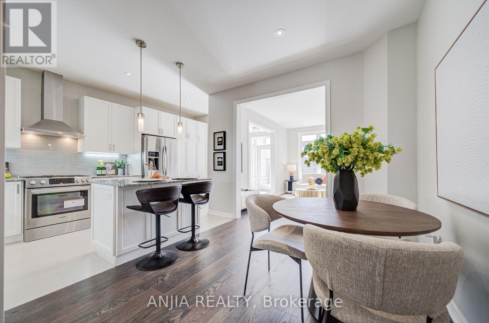 229 South Unionville Avenue, Markham, Ontario  L3R 5S6 - Photo 14 - N12484075